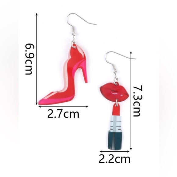 Red Heart Dangle Earrings - Picture 2 of 3